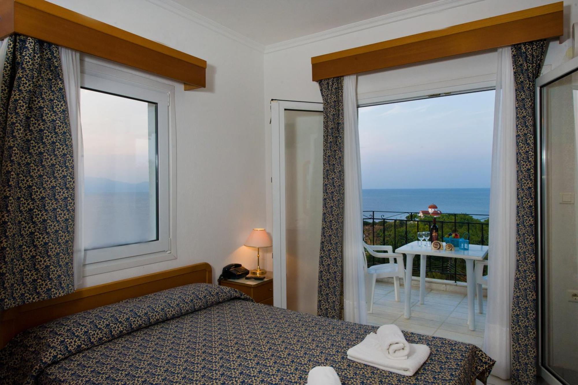 Lazaridis Luxury Studios & Apartments Nea Roda Exterior foto